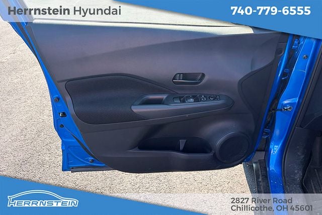 2023 Nissan Kicks S