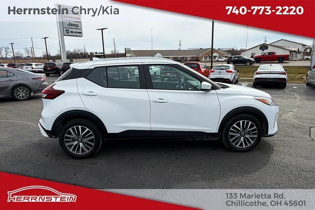 2021 Nissan Kicks SV Xtronic CVT