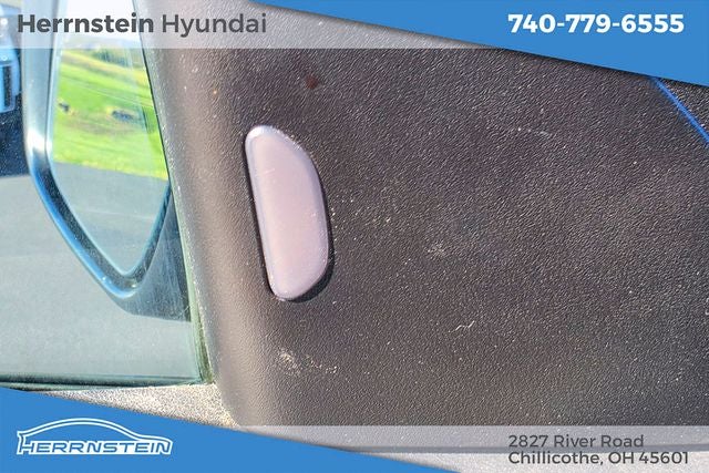 2024 Nissan Kicks SR Xtronic CVT