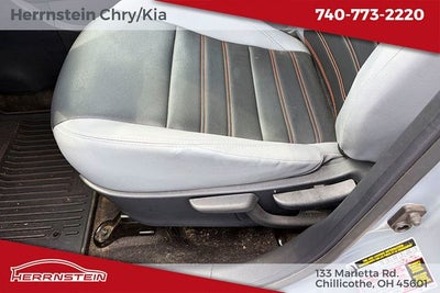 2024 Nissan Kicks SR Xtronic CVT