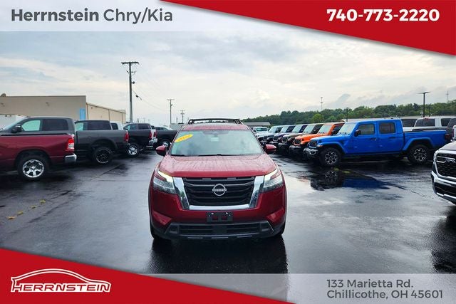 2022 Nissan Pathfinder SV 4WD