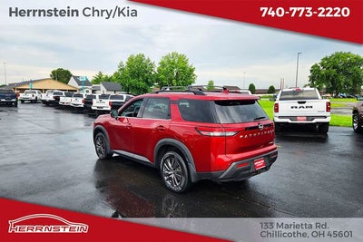2022 Nissan Pathfinder SV 4WD