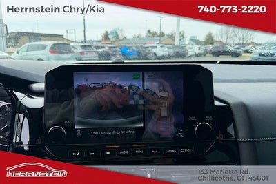 2023 Nissan Pathfinder SL 4WD