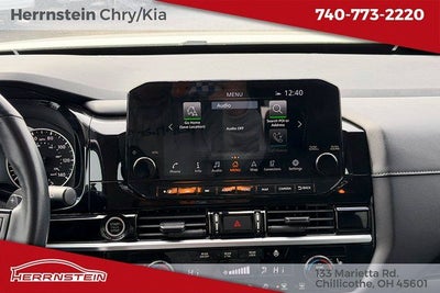 2023 Nissan Pathfinder SL 4WD