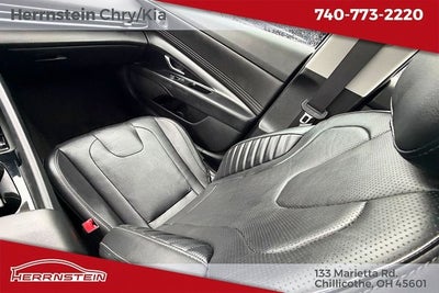 2022 Hyundai Elantra Limited