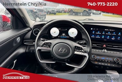 2022 Hyundai Elantra Limited