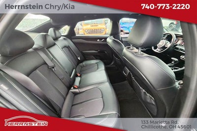 2022 Kia K5 GT-Line