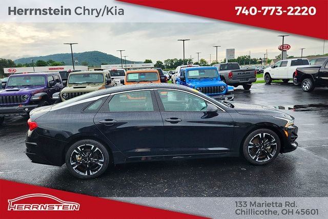 2022 Kia K5 GT-Line