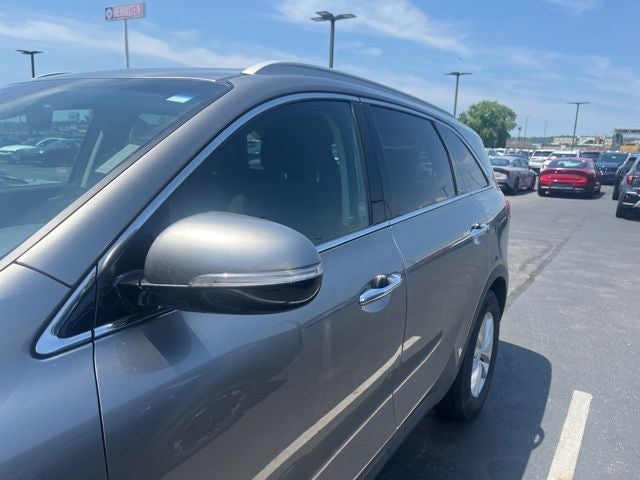 2017 Kia Sorento LX AT's photo