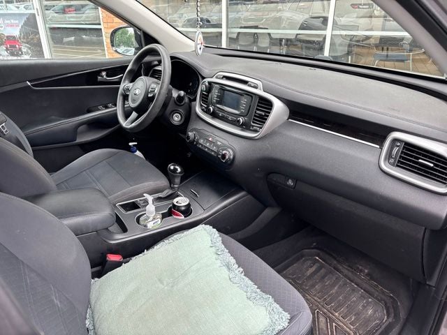2017 Kia Sorento 2.4L LX