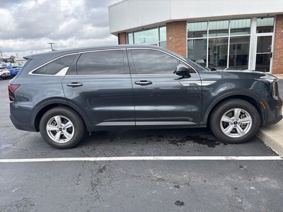 2024 Kia Sorento LX