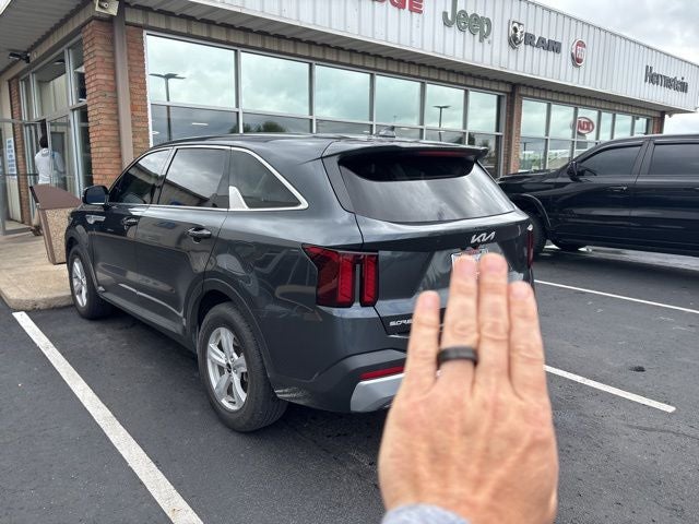 2024 Kia Sorento LX