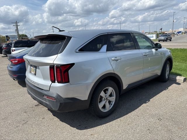 2021 Kia Sorento LX