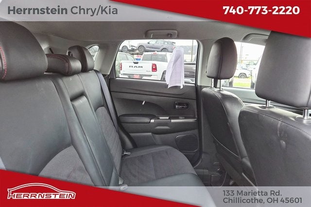 2024 Mitsubishi Outlander Sport Base