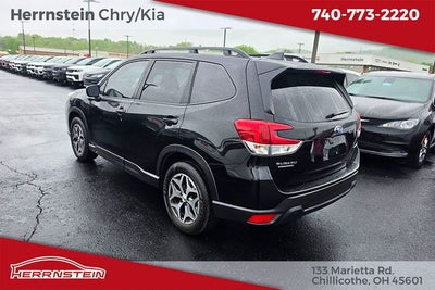 2024 Subaru Forester Premium