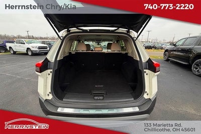 2023 Nissan Rogue SV FWD