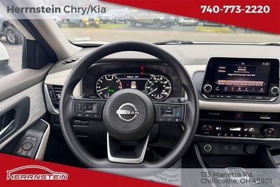 2023 Nissan Rogue SV FWD