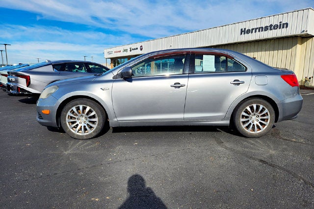 2010 Suzuki Kizashi SE