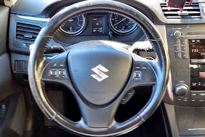 2010 Suzuki Kizashi SE