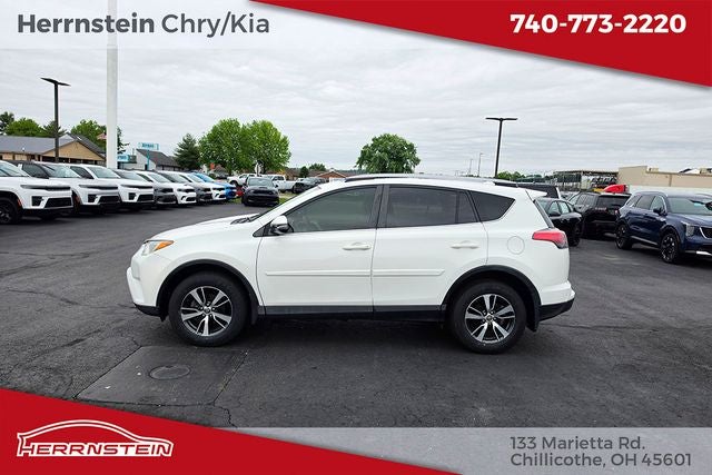 2017 Toyota RAV4 XLE