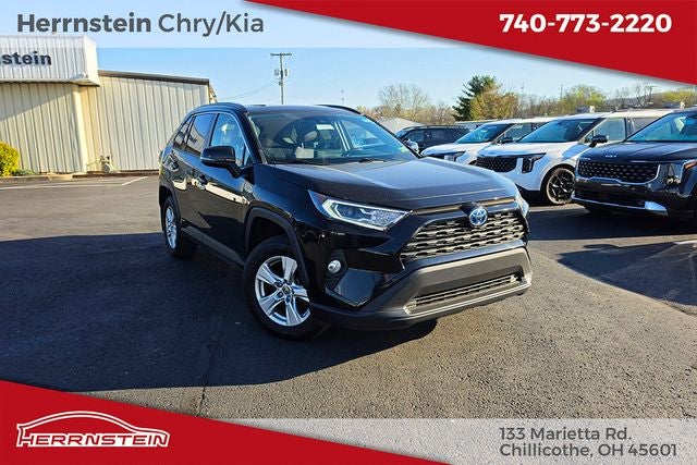 2021 Toyota RAV4 Hybrid XLE