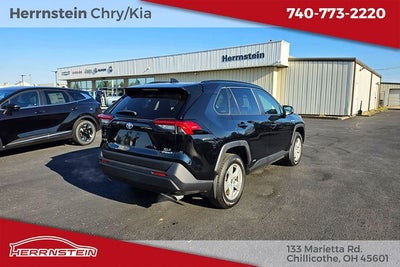 2021 Toyota RAV4 Hybrid XLE