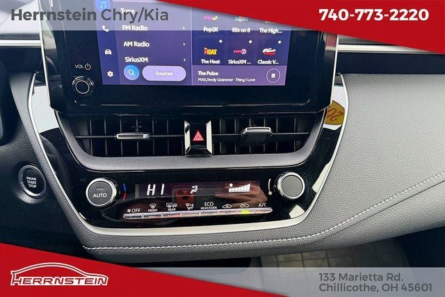 2024 Toyota Corolla Hatchback SE