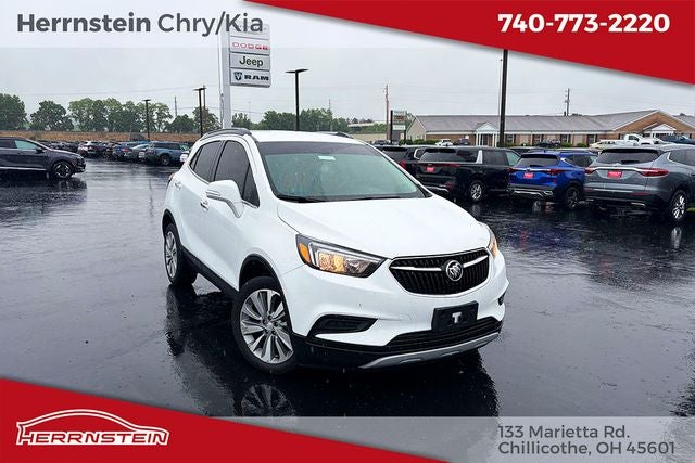 2018 Buick Encore Preferred's photo
