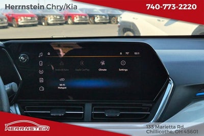 2024 Chevrolet Trax FWD LT