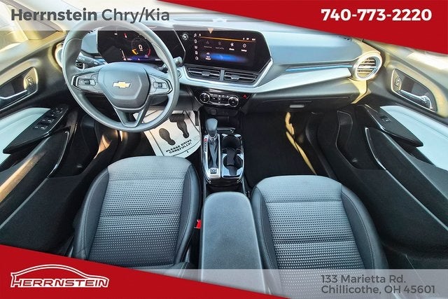 2024 Chevrolet Trax FWD LT