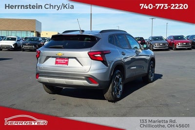 2024 Chevrolet Trax FWD LT