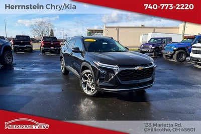 2025 Chevrolet Trax FWD LT