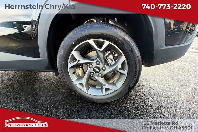 2025 Chevrolet Trax FWD LT