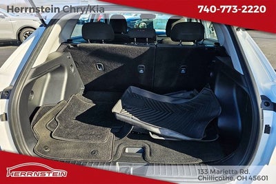 2025 Hyundai Kona SE