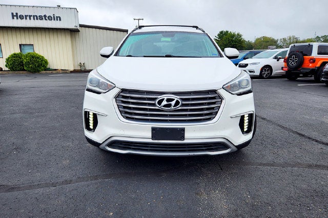 Used 2017 Hyundai Santa Fe SE with VIN KM8SMDHF0HU169822 for sale in Chillicothe, OH