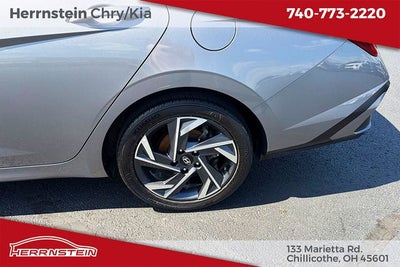 2024 Hyundai Elantra SEL