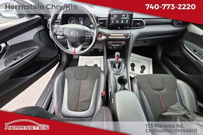 2019 Hyundai Veloster 2.0 Premium