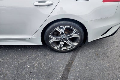 2021 Kia Stinger GT-Line