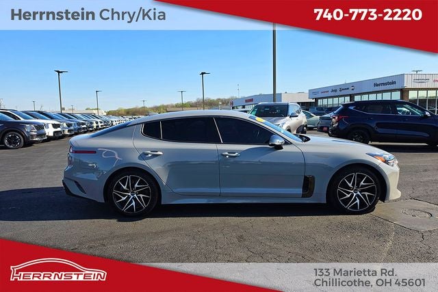 2022 Kia Stinger GT-Line