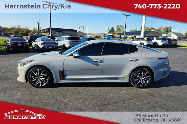2022 Kia Stinger GT-Line