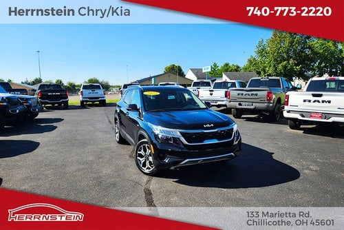 2022 Kia Seltos EX