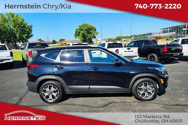 2022 Kia Seltos EX