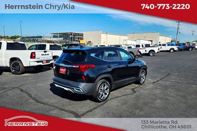 2022 Kia Seltos EX