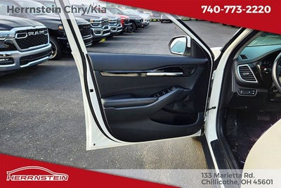 2022 Kia Seltos EX