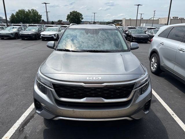 2023 Kia Seltos EX