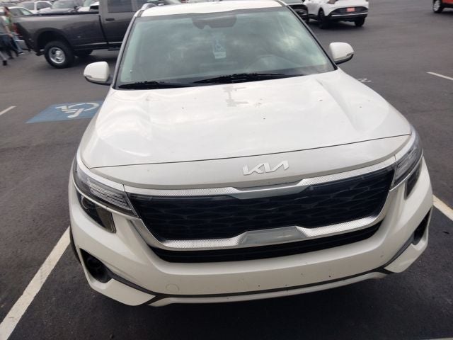 2023 Kia Seltos EX