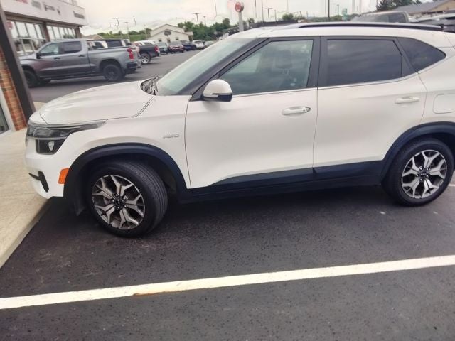 2023 Kia Seltos EX