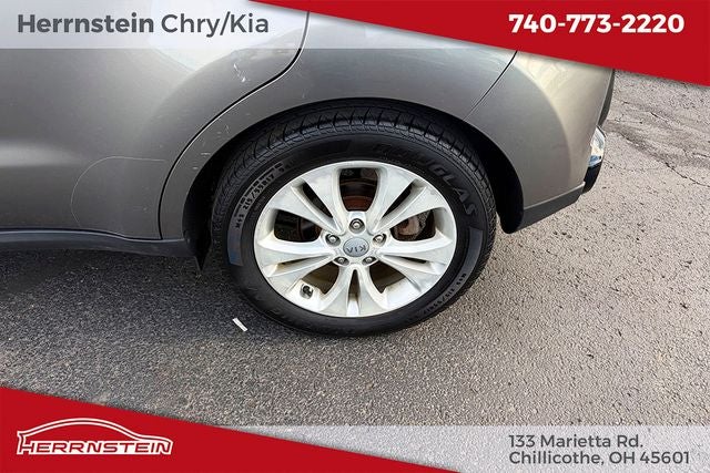 2016 Kia Soul +