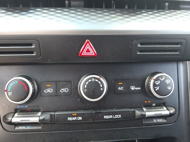 2024 Kia Carnival MPV LX Seat Package