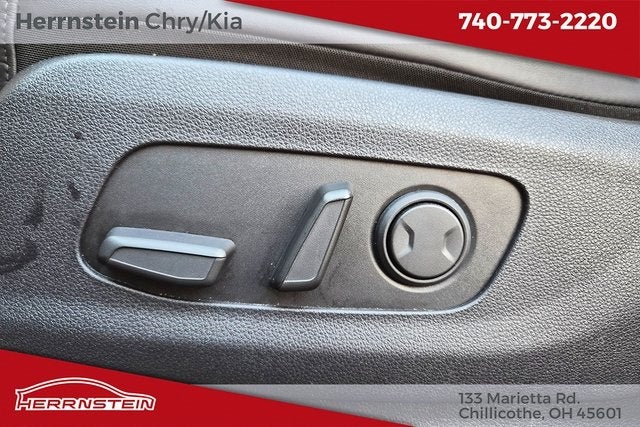 2024 Kia Carnival MPV LX Seat Package